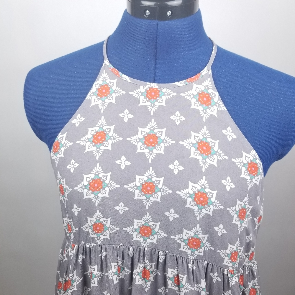 Lulu's Gray Tank Split Back Dress Small - image 3